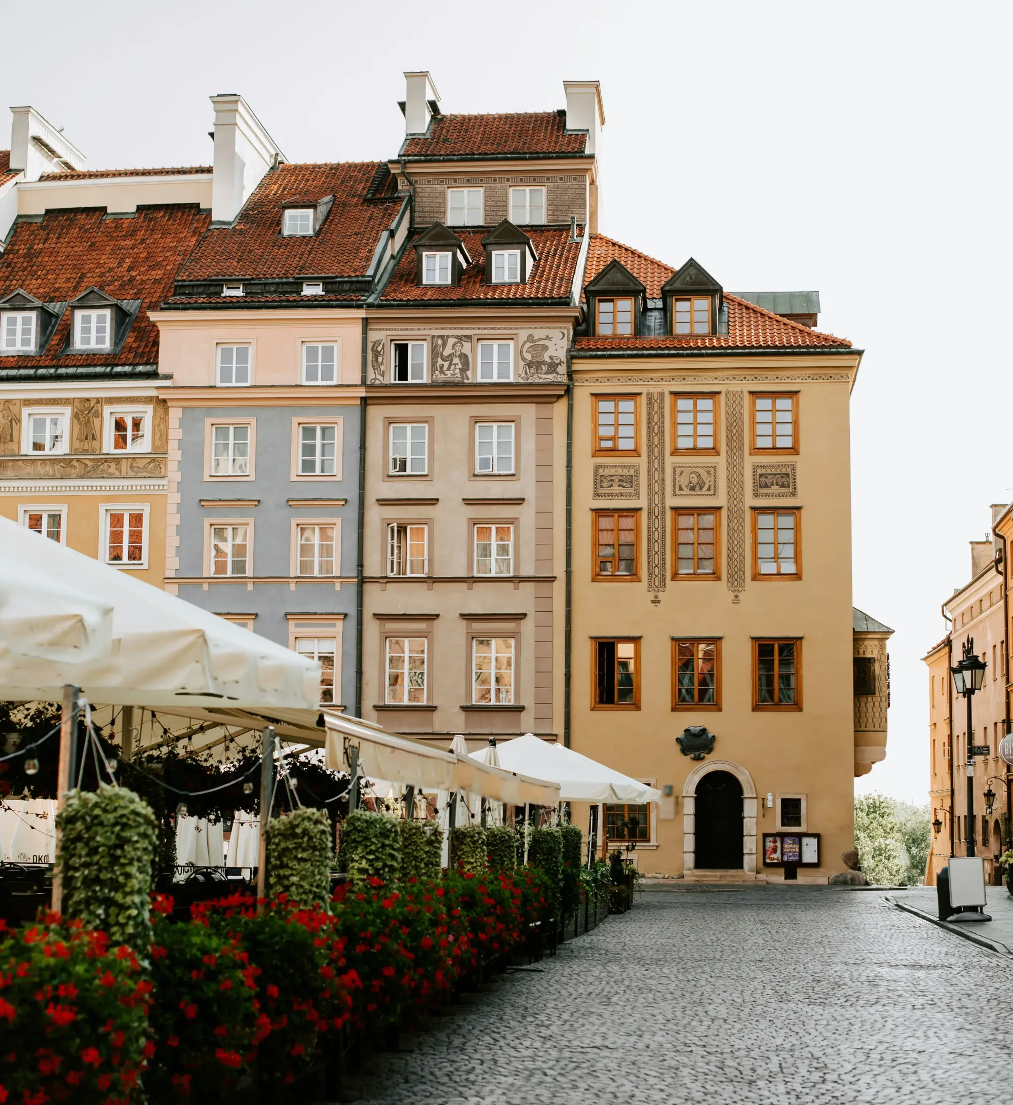 How Cities Change Without Saying Goodbye